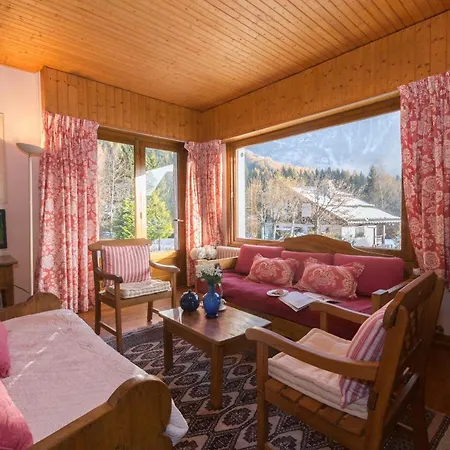 Sainte-foy-l'argentiere Chalet Sleeps 10