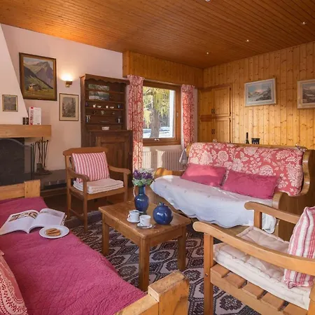Sainte-foy-l'argentiere Chalet Sleeps 10 Chalet Chamonix